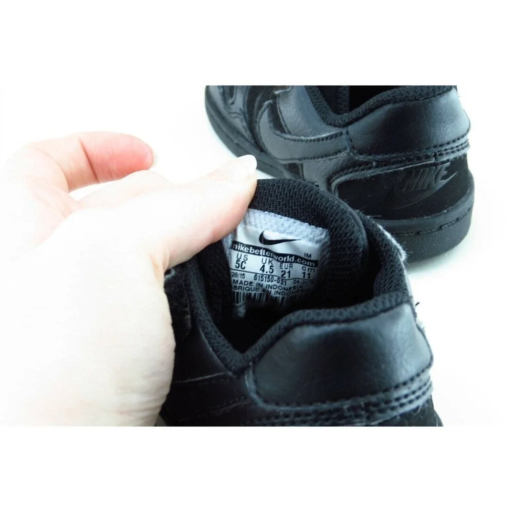 Nike‎ Toddler Boys 5 Medium Black Running Synthetic 615150021